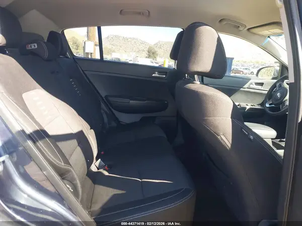 KNDPMCAC8J7331964 2018 KIA SPORTAGE - Image 8