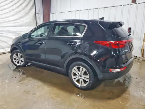 KNDPMCAC8J7344195 2018 KIA SPORTAGE - Image 2