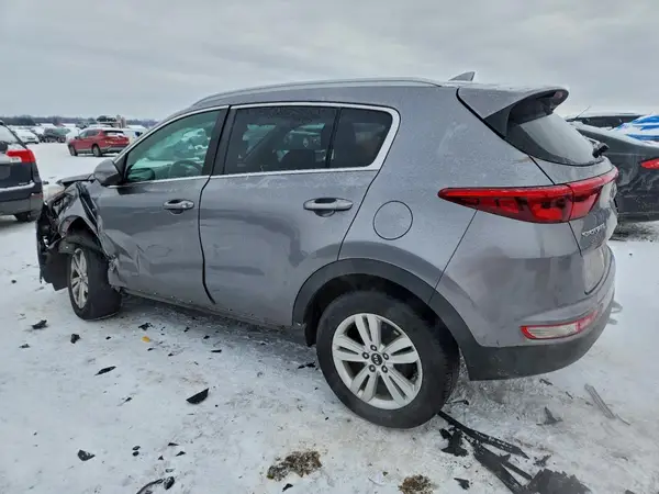 KNDPMCAC8J7351809 2018 KIA SPORTAGE - Image 2