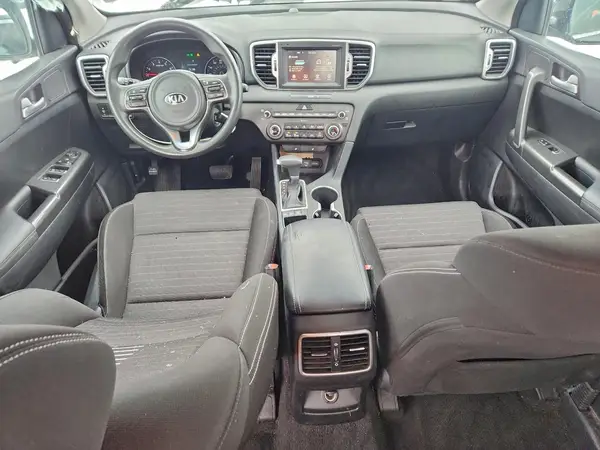 KNDPMCAC8J7351809 2018 KIA SPORTAGE - Image 8