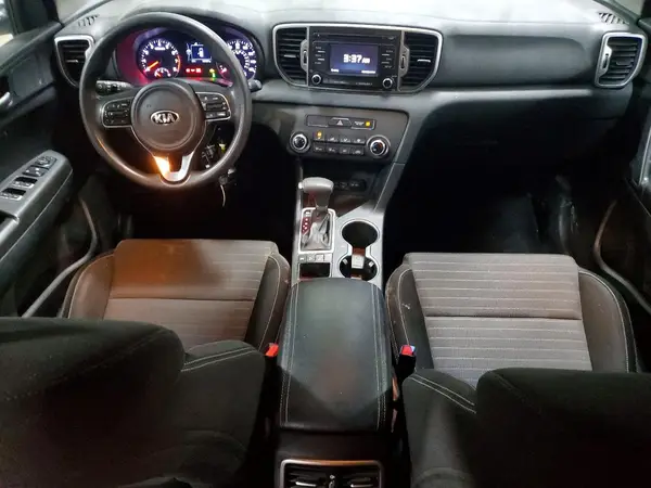KNDPMCAC8J7351969 2018 KIA SPORTAGE - Image 8