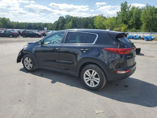KNDPMCAC8J7370599 2018 KIA SPORTAGE - Image 2