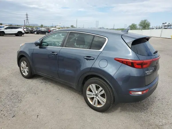 KNDPMCAC8J7377441 2018 KIA SPORTAGE - Image 2