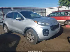 KNDPMCAC8J7378296 2018 KIA SPORTAGE