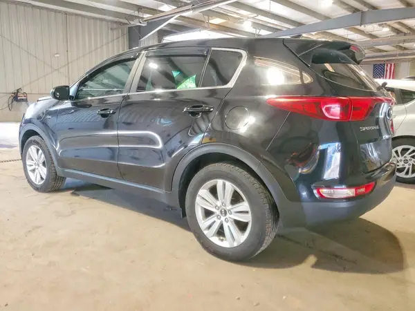KNDPMCAC8J7400636 2018 KIA SPORTAGE - Image 2