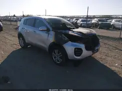 KNDPMCAC8J7411880 2018 KIA SPORTAGE