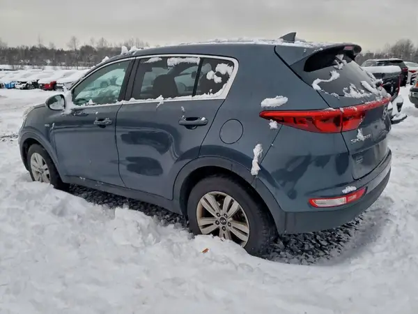 KNDPMCAC8J7413466 2018 KIA SPORTAGE - Image 2