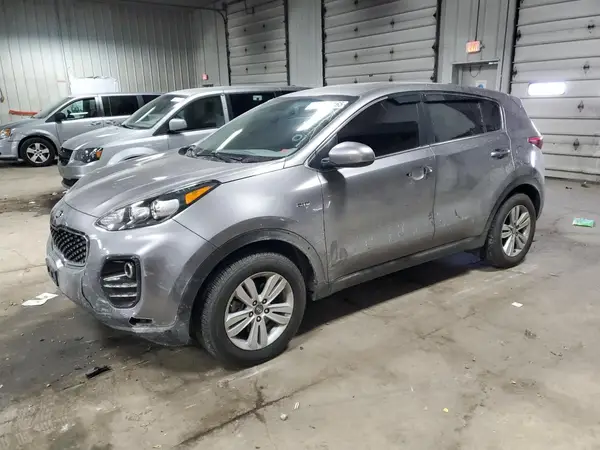 KNDPMCAC8J7416920 2018 KIA SPORTAGE - Image 1