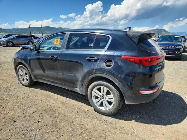 KNDPMCAC8J7424600 2018 KIA SPORTAGE - Image 2