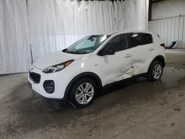 KNDPMCAC8J7444331 2018 KIA SPORTAGE - Image 1