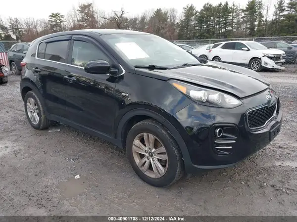 KNDPMCAC8J7447200 2018 KIA SPORTAGE - Image 1