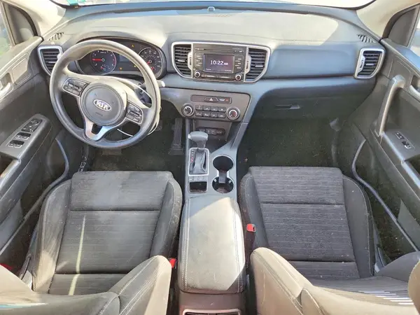 KNDPMCAC8J7450873 2018 KIA SPORTAGE - Image 8