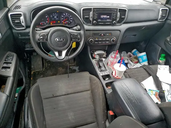 KNDPMCAC8J7464675 2018 KIA SPORTAGE - Image 8