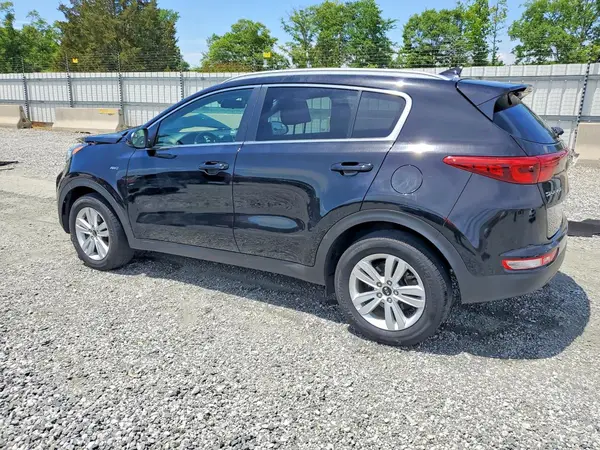 KNDPMCAC8J7473196 2018 KIA SPORTAGE - Image 2