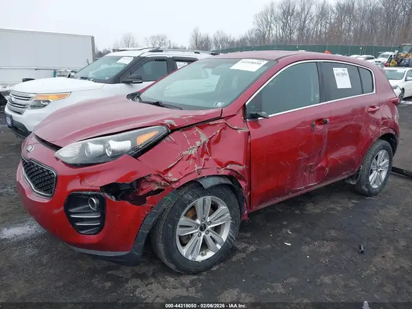 KNDPMCAC8K7491246 2019 KIA SPORTAGE - Image 2
