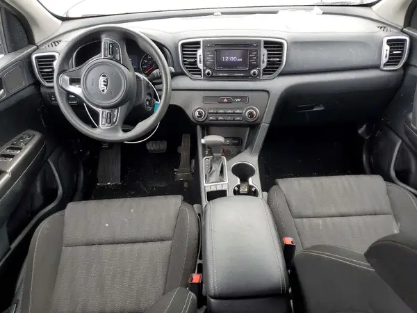 KNDPMCAC8K7494678 2019 KIA SPORTAGE - Image 8