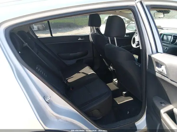 KNDPMCAC8K7501354 2019 KIA SPORTAGE - Image 8