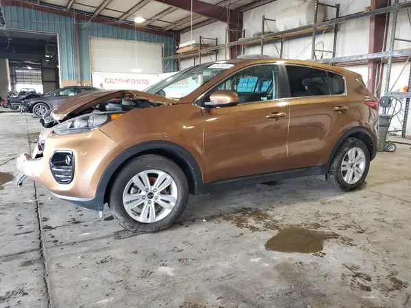 KNDPMCAC8K7506943 2019 KIA SPORTAGE - Image 1
