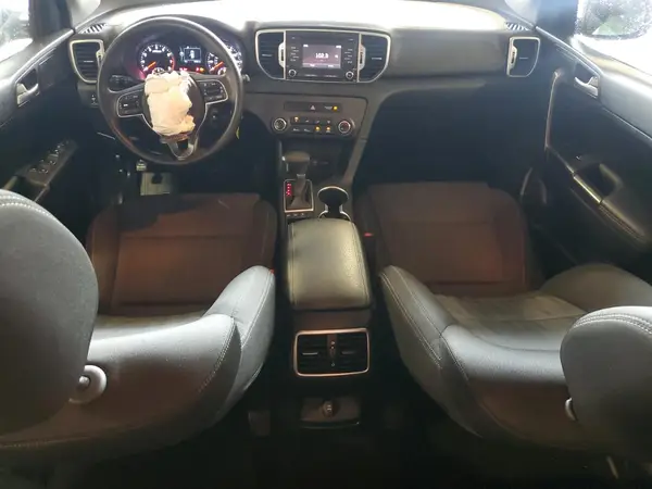KNDPMCAC8K7506943 2019 KIA SPORTAGE - Image 8