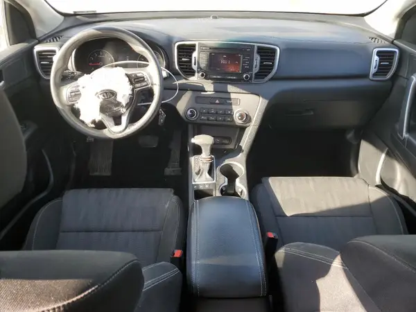 KNDPMCAC8K7548724 2019 KIA SPORTAGE - Image 8