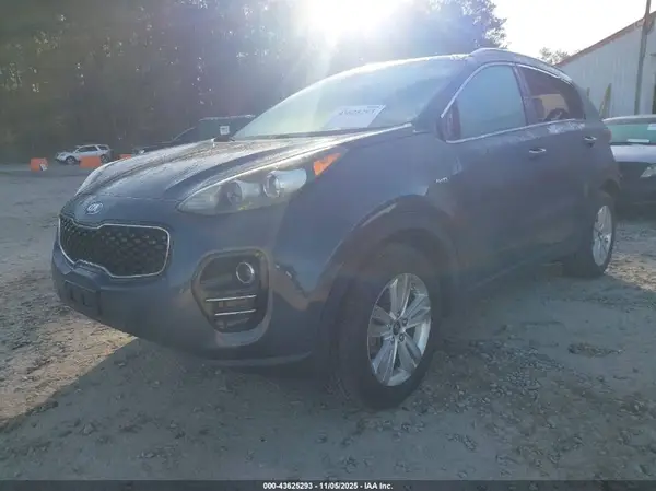 KNDPMCAC8K7550912 2019 KIA SPORTAGE - Image 2