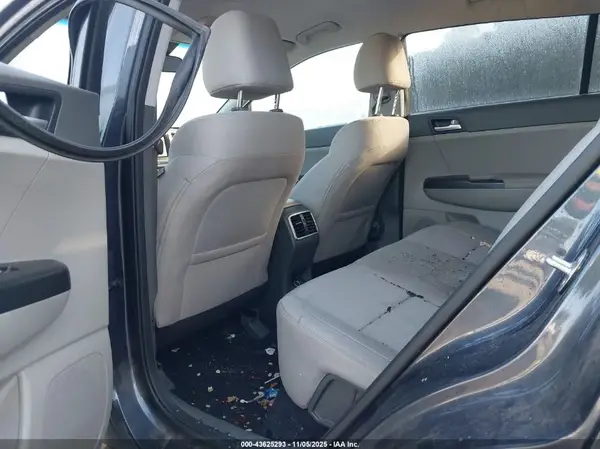 KNDPMCAC8K7550912 2019 KIA SPORTAGE - Image 8