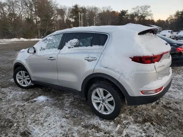 KNDPMCAC8K7553647 2019 KIA SPORTAGE - Image 2
