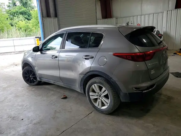 KNDPMCAC8K7556239 2019 KIA SPORTAGE - Image 2
