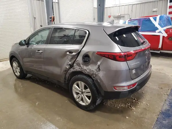 KNDPMCAC8K7560887 2019 KIA SPORTAGE - Image 2