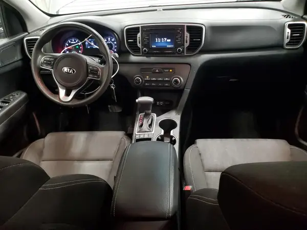 KNDPMCAC8K7560887 2019 KIA SPORTAGE - Image 8