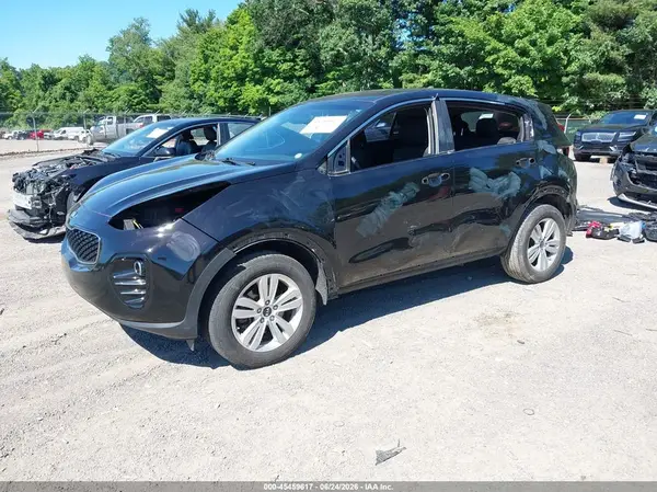 KNDPMCAC8K7574711 2019 KIA SPORTAGE - Image 2