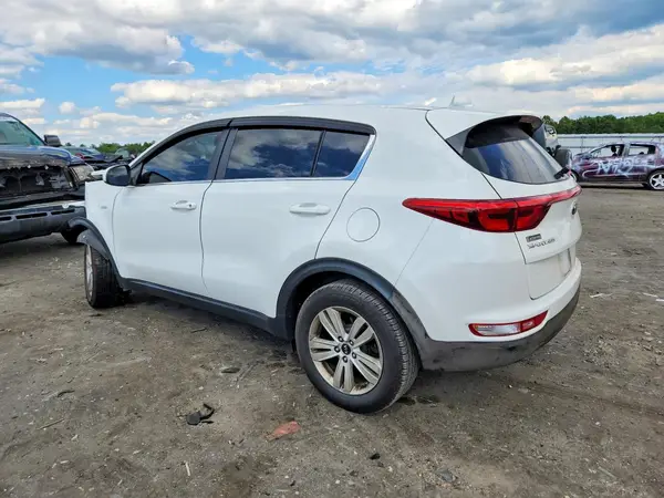 KNDPMCAC8K7577897 2019 KIA SPORTAGE - Image 2
