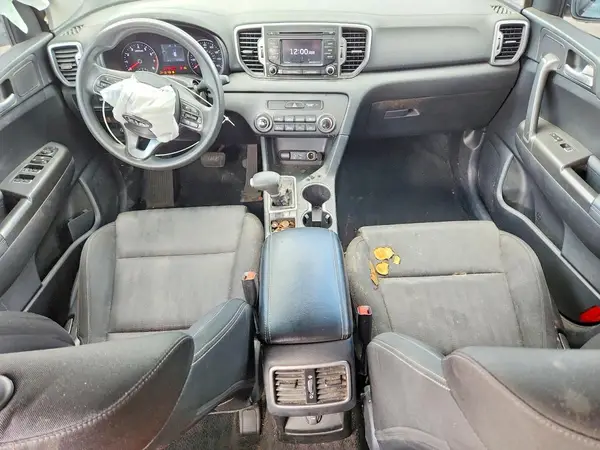 KNDPMCAC8K7577897 2019 KIA SPORTAGE - Image 8