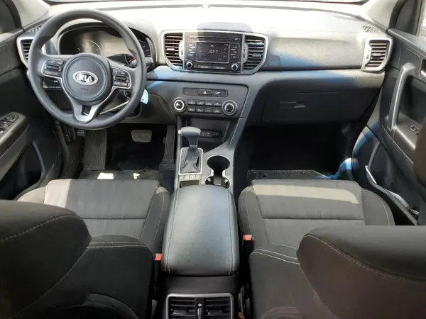 KNDPMCAC8K7580671 2019 KIA SPORTAGE - Image 8