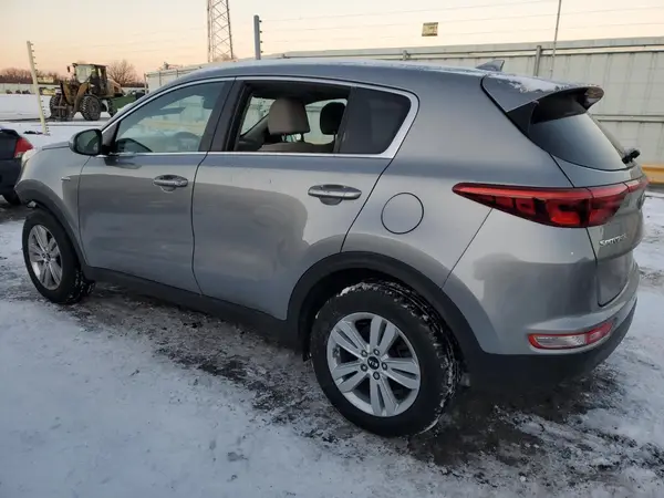 KNDPMCAC8K7581352 2019 KIA SPORTAGE - Image 2