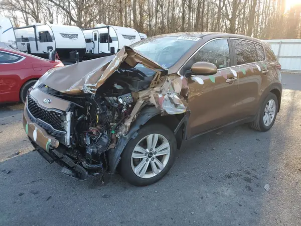 KNDPMCAC8K7587572 2019 KIA SPORTAGE - Image 1