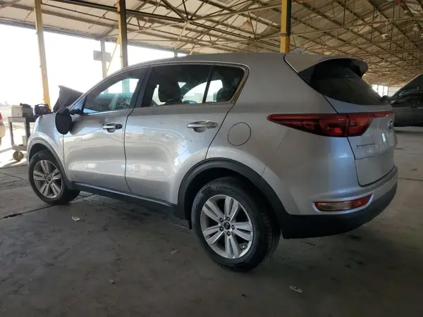 KNDPMCAC8K7592237 2019 KIA SPORTAGE - Image 2