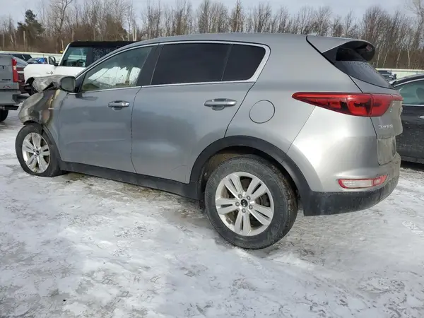 KNDPMCAC8K7599558 2019 KIA SPORTAGE - Image 2