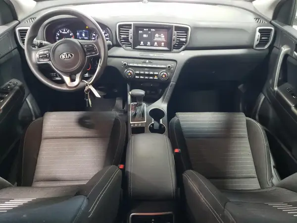 KNDPMCAC8K7602619 2019 KIA SPORTAGE - Image 8