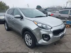 KNDPMCAC8K7605021 2019 KIA SPORTAGE