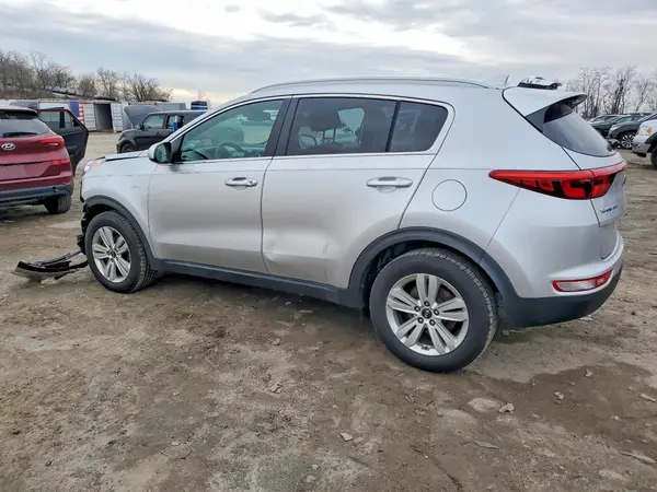 KNDPMCAC8K7606170 2019 KIA SPORTAGE - Image 2