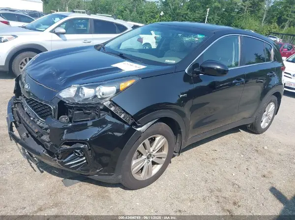 KNDPMCAC8K7608257 2019 KIA SPORTAGE - Image 2
