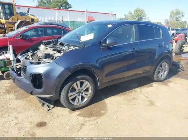KNDPMCAC8K7617928 2019 KIA SPORTAGE - Image 2