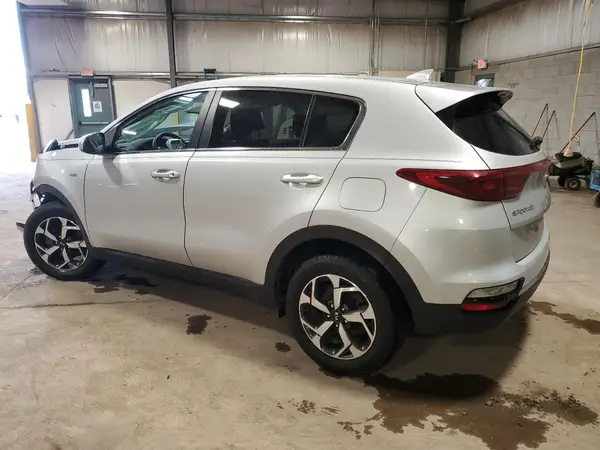 KNDPMCAC8L7661090 2020 KIA SPORTAGE - Image 2