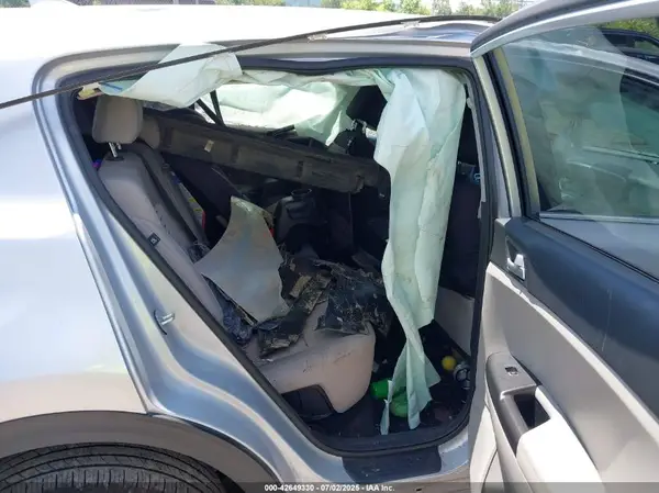 KNDPMCAC8L7716895 2020 KIA SPORTAGE - Image 8
