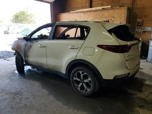 KNDPMCAC8L7753896 2020 KIA SPORTAGE - Image 2