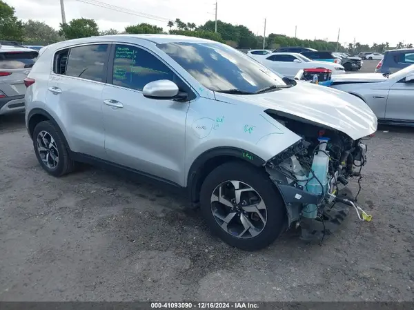 KNDPMCAC8L7764879 2020 KIA SPORTAGE - Image 1
