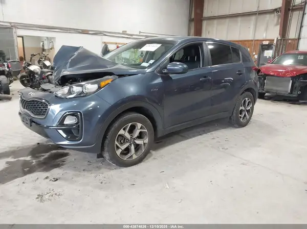 KNDPMCAC8L7820853 2020 KIA SPORTAGE - Image 2
