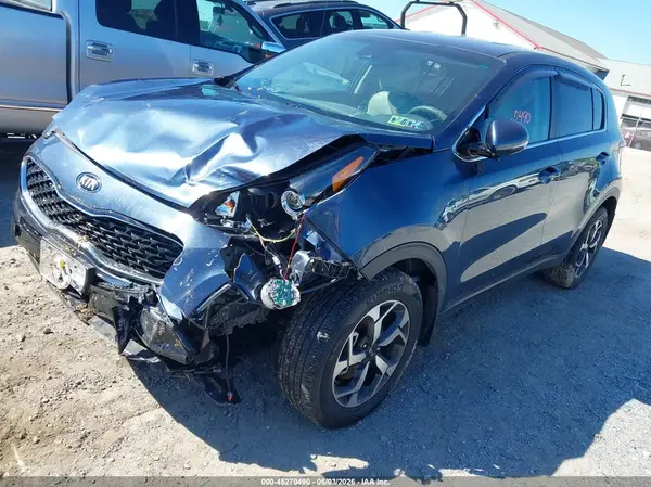 KNDPMCAC8M7869679 2021 KIA SPORTAGE - Image 2