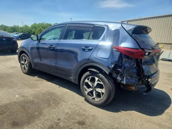 KNDPMCAC8M7887860 2021 KIA SPORTAGE - Image 2